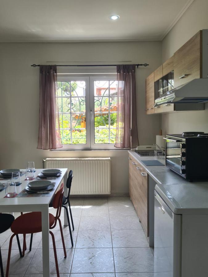 Ferienwohnung One Artemis Near The Sea And The Airport Exterior foto