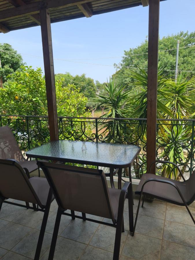 Ferienwohnung One Artemis Near The Sea And The Airport Exterior foto