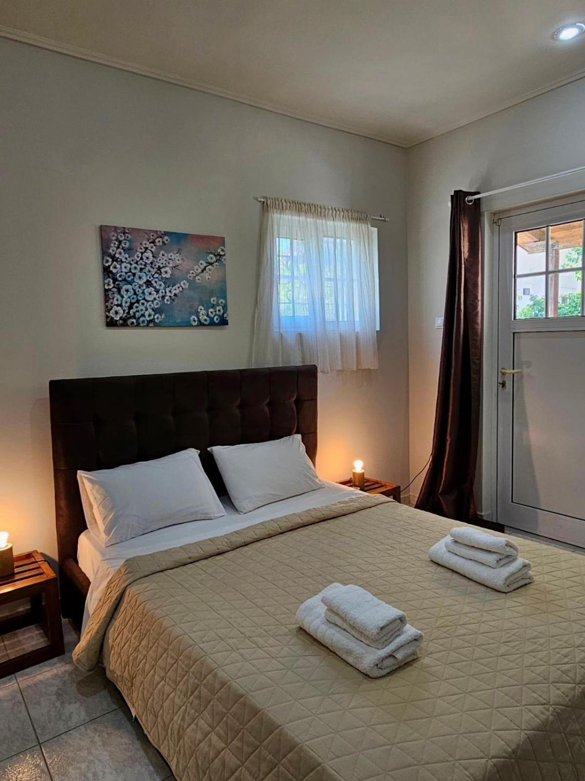 Ferienwohnung One Artemis Near The Sea And The Airport Exterior foto